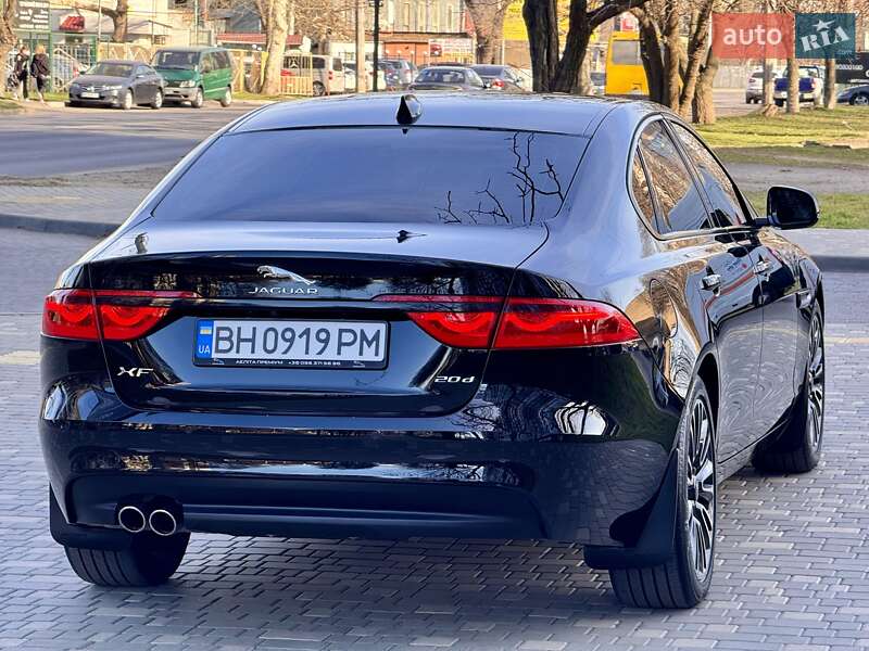 Седан Jaguar XF 2019 в Одессе