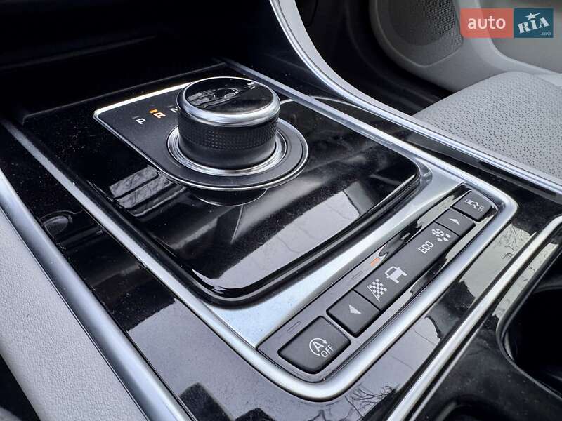 Седан Jaguar XF 2019 в Одессе
