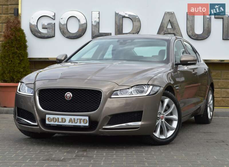 Седан Jaguar XF 2016 в Одессе