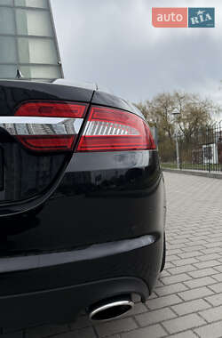 Седан Jaguar XF 2014 в 