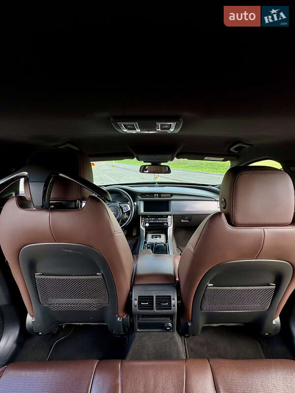 Седан Jaguar XF 2017 в Львові фото 5 Седан Jaguar XF 2017 в Львові