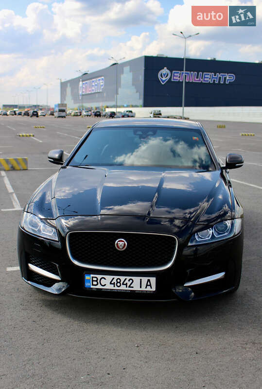 Седан Jaguar XF 2017 в Львові фото 35 Седан Jaguar XF 2017 в Львові