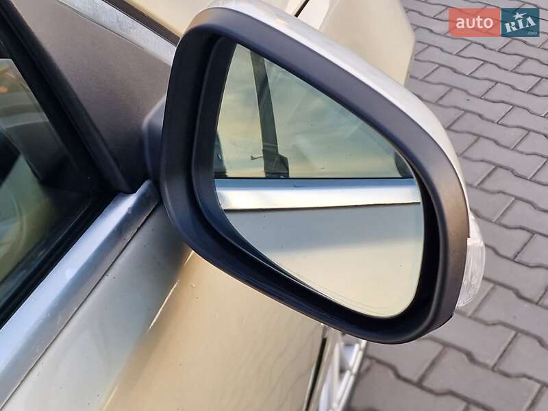 Седан Jaguar XF 2008 в Виннице
