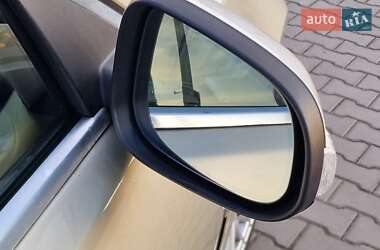 Седан Jaguar XF 2008 в 