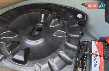 Седан Jaguar XF 2013 в 