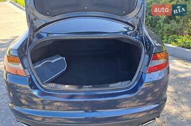 Седан Jaguar XF 2013 в 