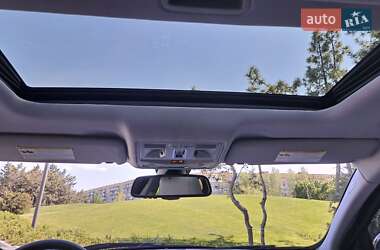 Седан Jaguar XF 2013 в 