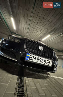 Седан Jaguar XF 2012 в 