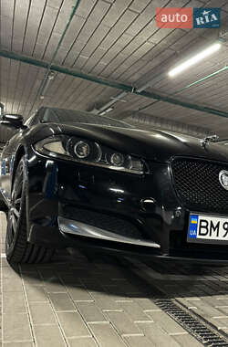 Седан Jaguar XF 2012 в 