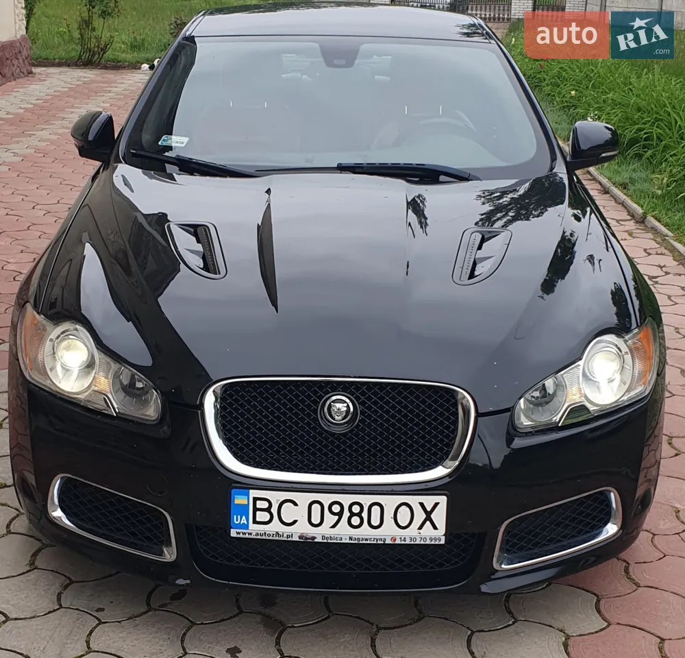 2010 Jaguar XF - мініатюра 19