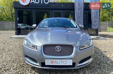 Седан Jaguar XF 2013 в 