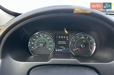 Седан Jaguar XF 2013 в 