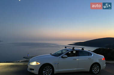 Седан Jaguar XF 2013 в 