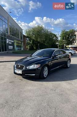 Седан Jaguar XF 2008 в Нікополі