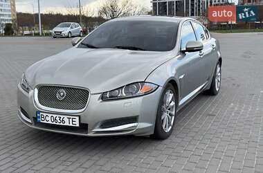 Седан Jaguar XF 2013 в Львове
