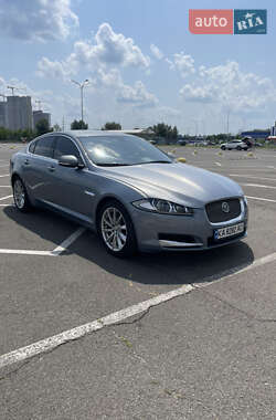 Седан Jaguar XF 2013 в Києві