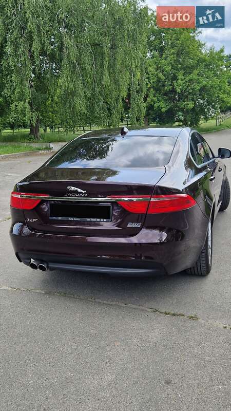 Седан Jaguar XF 2020 в Киеве