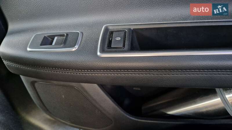 Седан Jaguar XF 2020 в Киеве