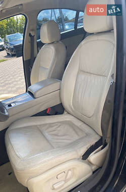 Седан Jaguar XF 2008 в 