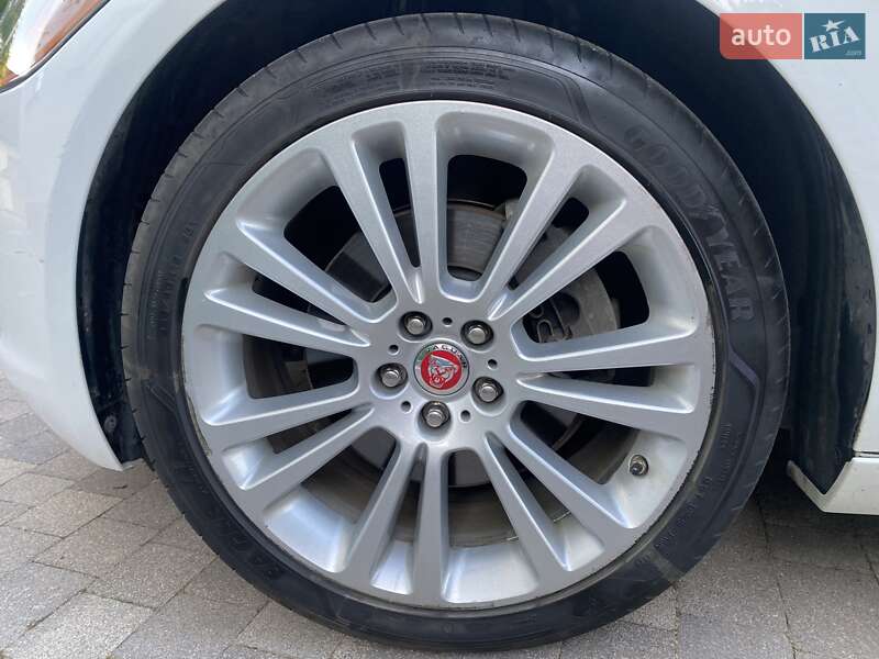 Седан Jaguar XF 2018 в Луцке фото 12 Седан Jaguar XF 2018 в Луцке