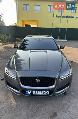 Седан Jaguar XF 2016 в Житомире