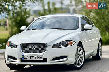 Седан Jaguar XF 2013 в Кропивницькому