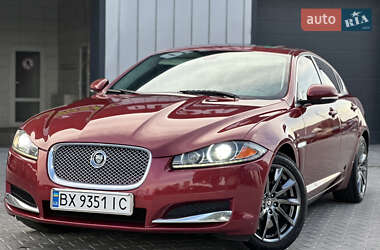 Седан Jaguar XF 2012 в Владимире