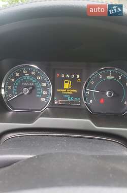 Седан Jaguar XF 2013 в 