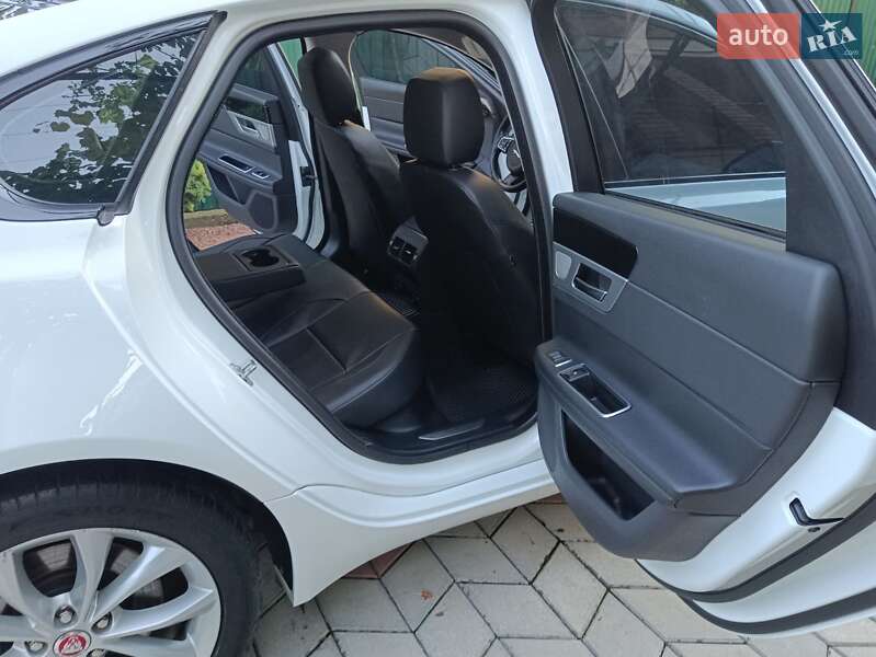 Седан Jaguar XF 2016 в Виноградові фото 22 Седан Jaguar XF 2016 в Виноградові