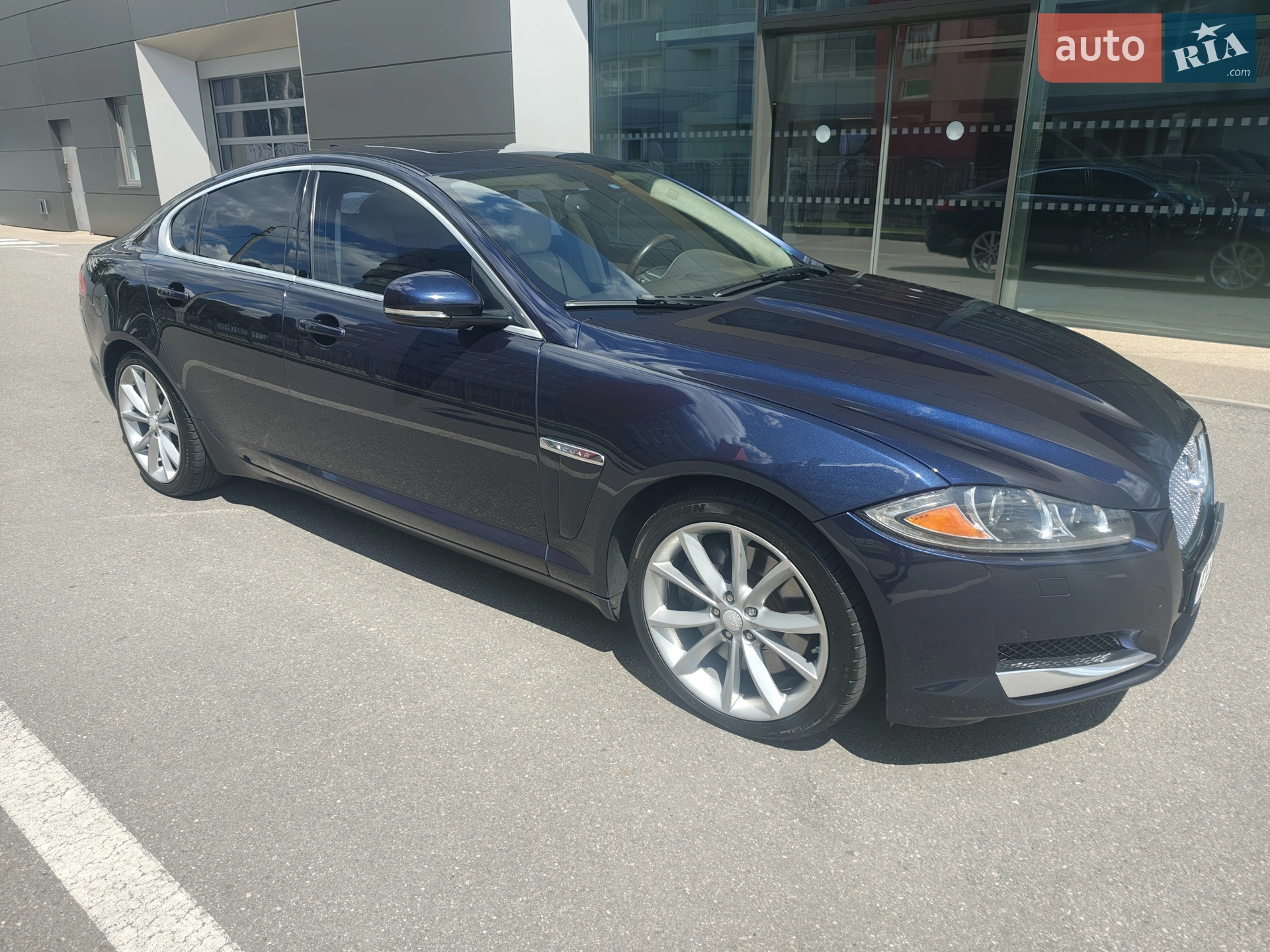 2015 Jaguar XF - мініатюра 7