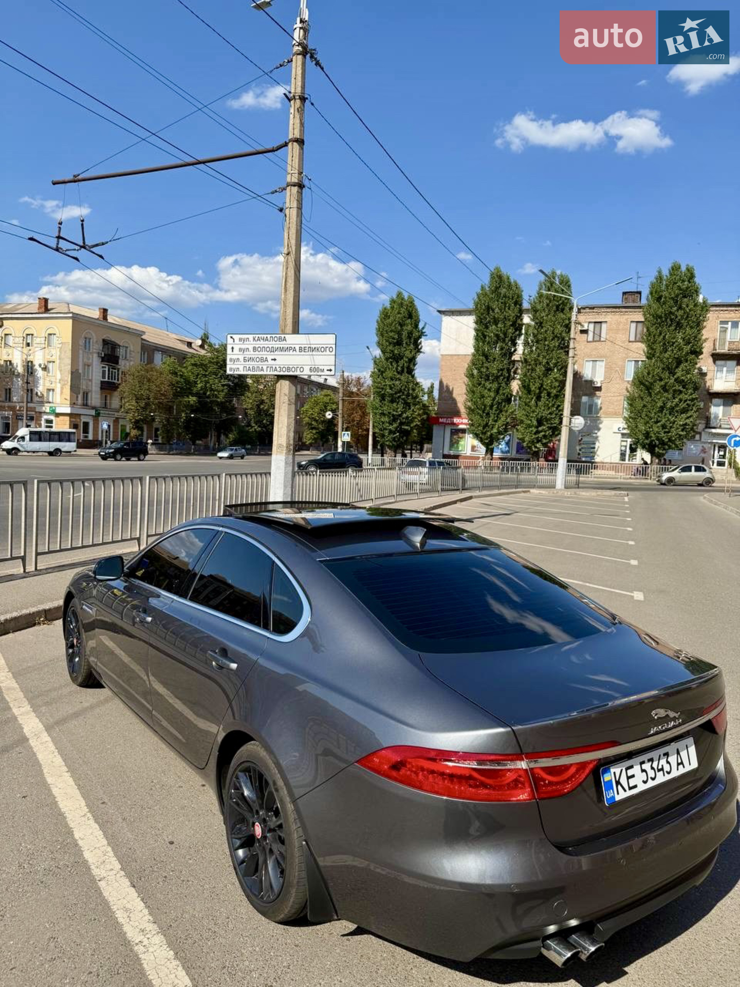 2015 Jaguar XF - мініатюра 13