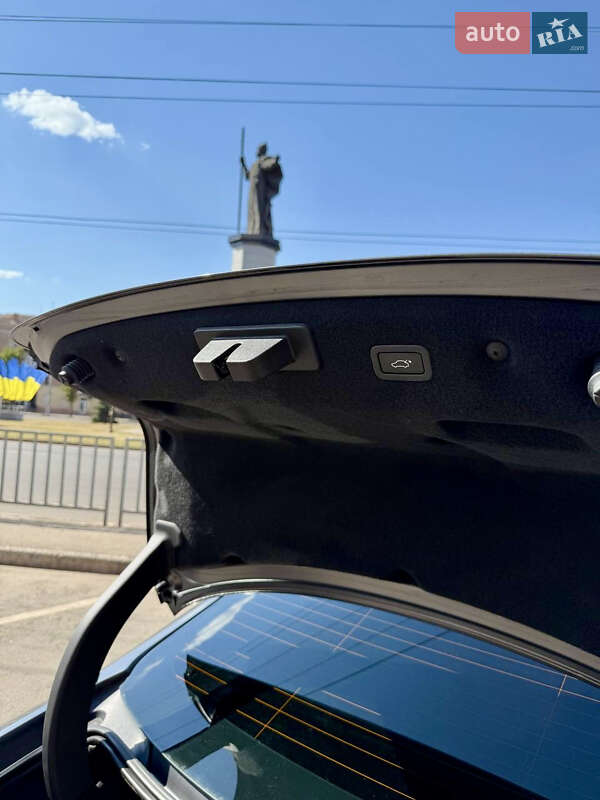 Седан Jaguar XF 2015 в Кривому Розі фото 24 Седан Jaguar XF 2015 в Кривому Розі