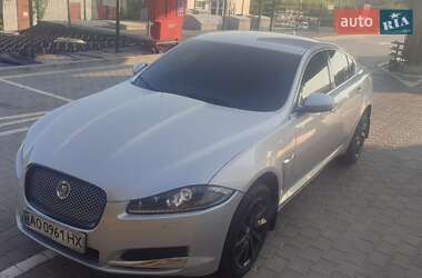 Седан Jaguar XF 2013 в Вінниці