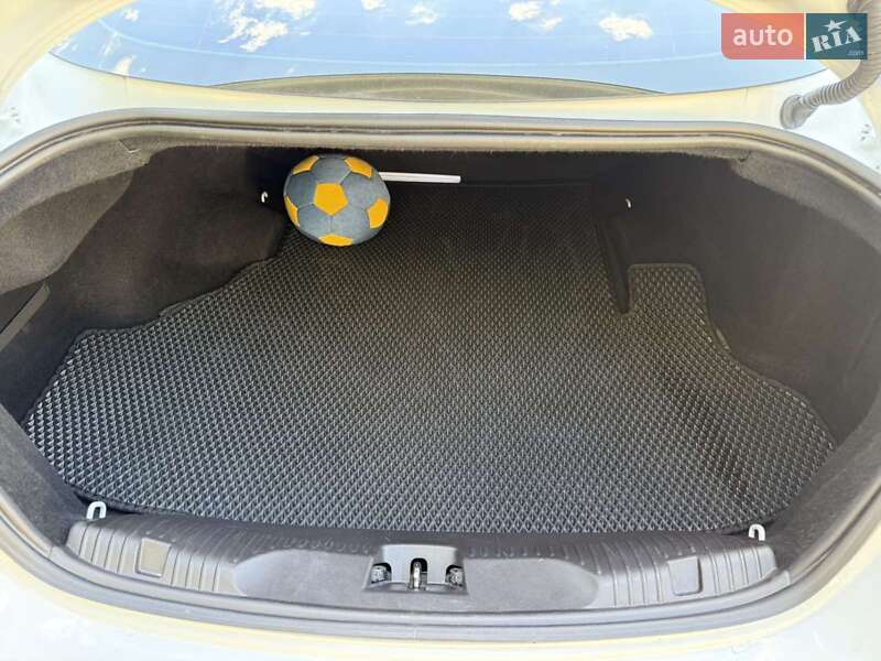 Седан Jaguar XF 2014 в Днепре фото 12 Седан Jaguar XF 2014 в Днепре