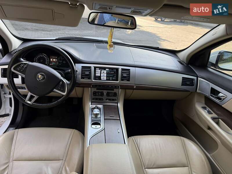 Седан Jaguar XF 2014 в Днепре фото 23 Седан Jaguar XF 2014 в Днепре