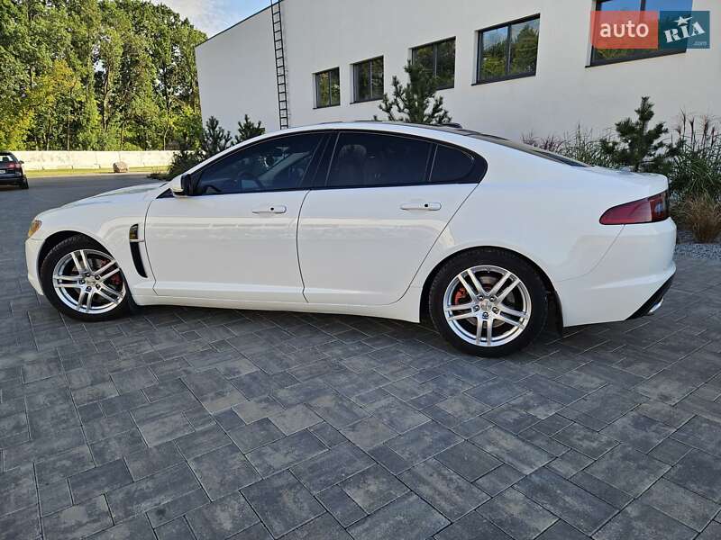 Седан Jaguar XF 2010 в Луцьку фото 2 Седан Jaguar XF 2010 в Луцьку