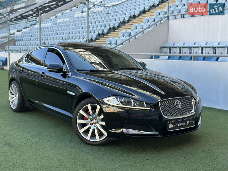 Jaguar XF 2013