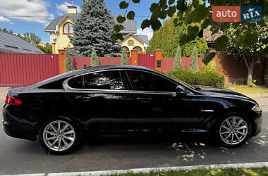 Седан Jaguar XF 2013 в 