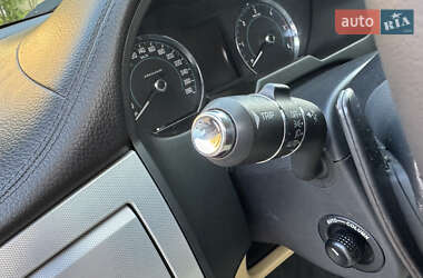 Седан Jaguar XF 2014 в 