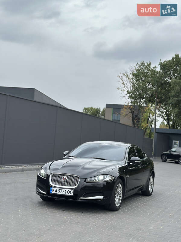 Jaguar XF 2013