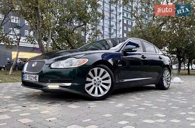 Седан Jaguar XF 2009 в 