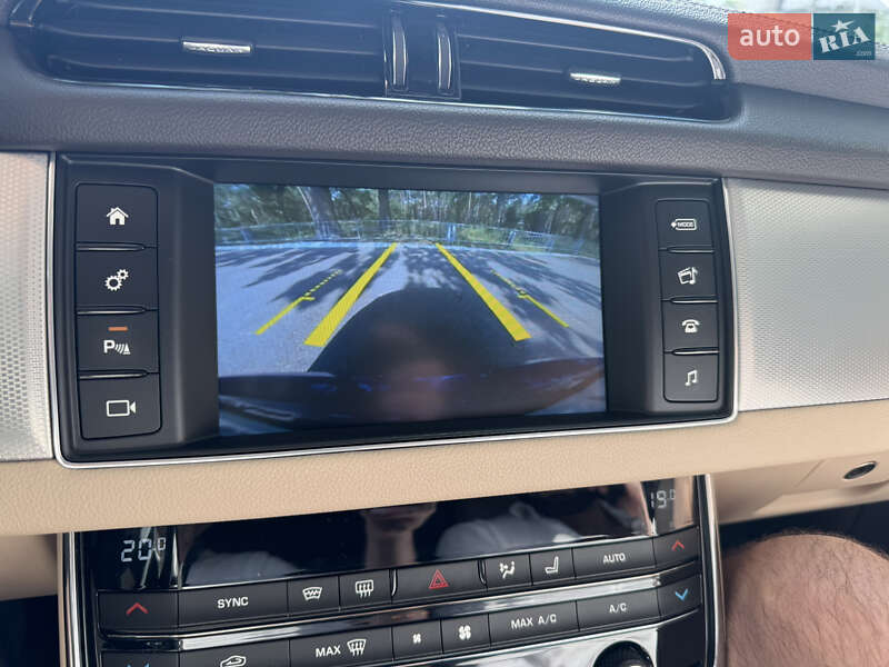 Седан Jaguar XF 2016 в Киеве фото 8 Седан Jaguar XF 2016 в Киеве