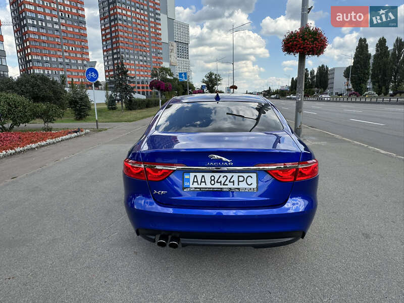 Седан Jaguar XF 2016 в Киеве фото 30 Седан Jaguar XF 2016 в Киеве
