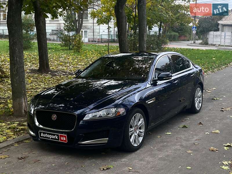 Jaguar XF 2016