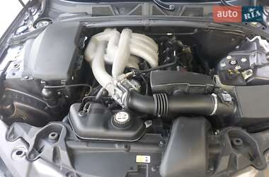 Седан Jaguar XF 2010 в 