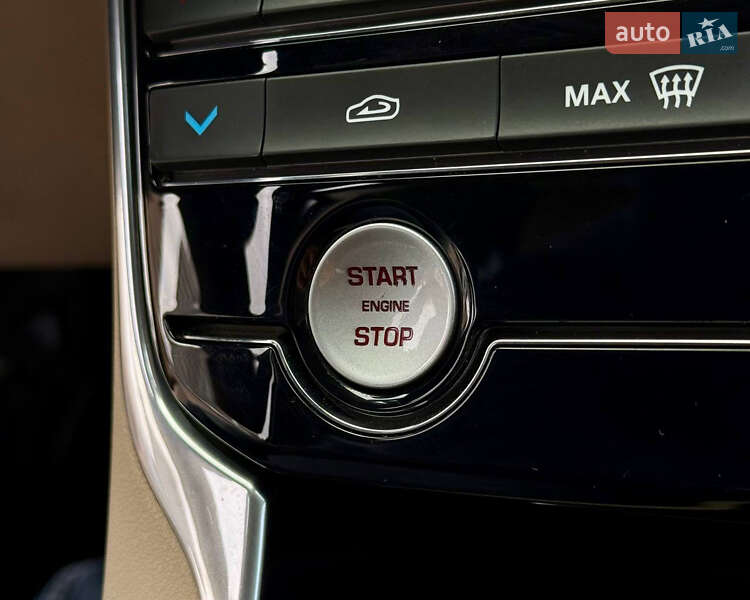 Седан Jaguar XF 2016 в Києві фото 31 Седан Jaguar XF 2016 в Києві