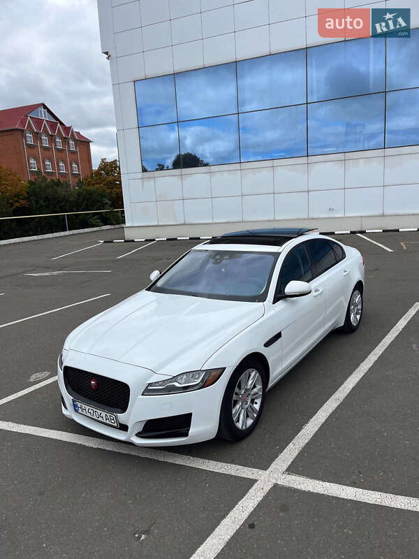 Седан Jaguar XF 2015 в Білгороді-Дністровському фото 10 Седан Jaguar XF 2015 в Білгороді-Дністровському