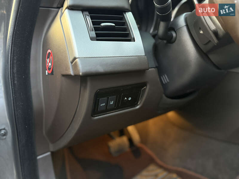 Седан Jaguar XF 2016 в Чернигове