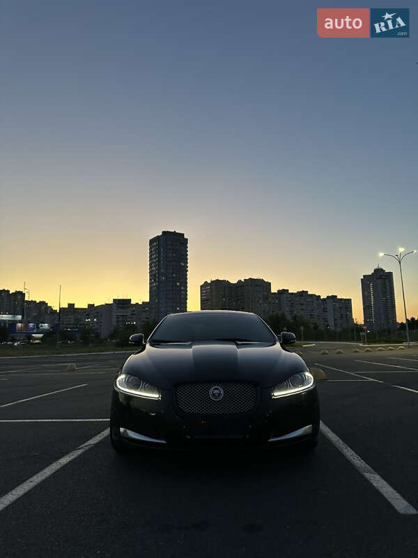 Jaguar XF 2012 Jaguar XF 2012