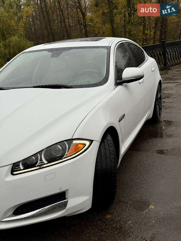 Седан Jaguar XF 2015 в Харькове фото 4 Седан Jaguar XF 2015 в Харькове